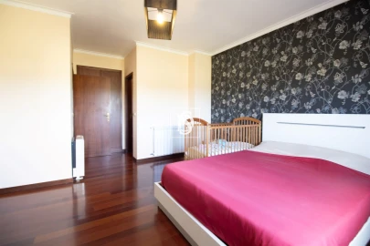 Apartamento T2 para Venda em Amarante (São Gonçalo), Madalena, Cepelos e Gatão