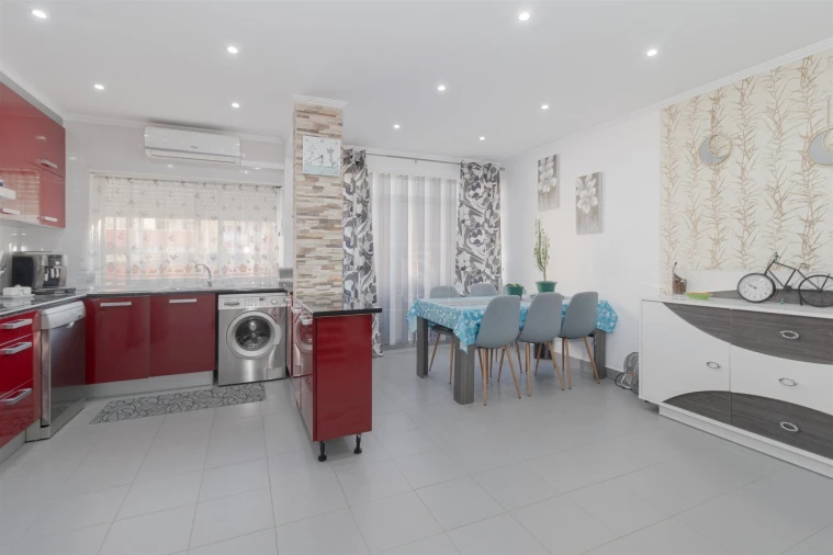 Apartamento T2 para Venda em Alto do Seixalinho, Santo André e Verderena Foto 4