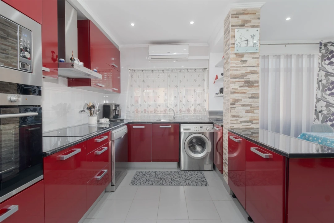 Apartamento T2 para Venda em Alto do Seixalinho, Santo André e Verderena Foto 1