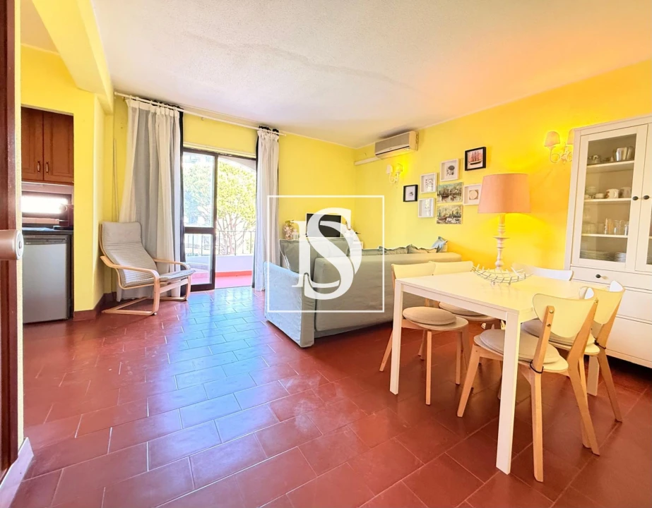 Apartamento T1 para Venda em Quarteira Foto 16
