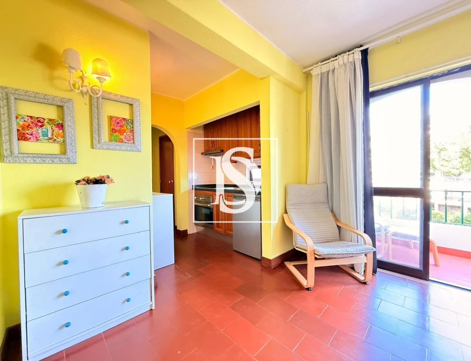 Apartamento T1 para Venda em Quarteira Foto 11
