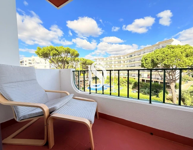 Apartamento T1 para Venda em Quarteira Foto 4