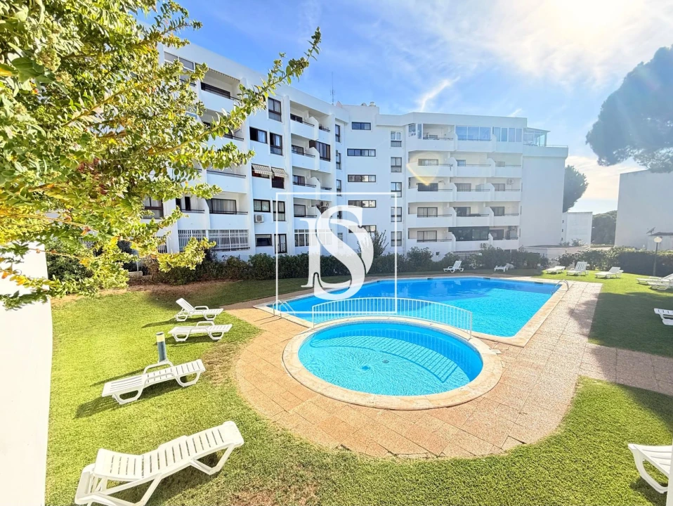 Apartamento T1 para Venda em Quarteira Foto 28