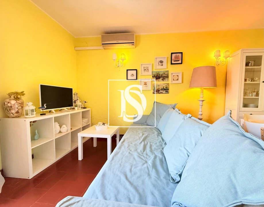 Apartamento T1 para Venda em Quarteira Foto 10