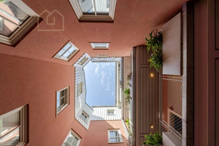 Apartamento T3 para Venda em Cedofeita, Santo Ildefonso, Sé, Miragaia, São Nicolau e Vitória Foto 14