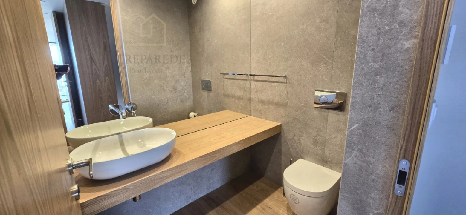 Apartamento T2 para Venda em Campanhã Foto 18