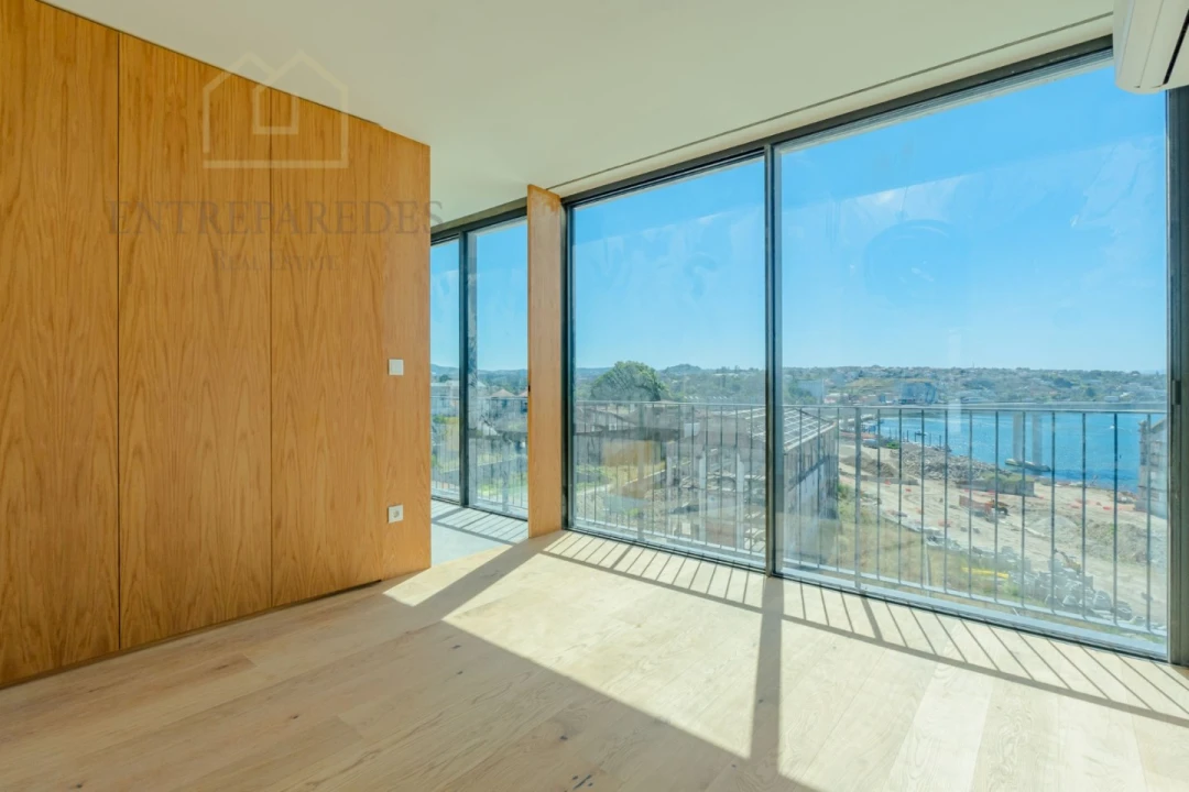 Apartamento T2 para Venda em Campanhã Foto 1