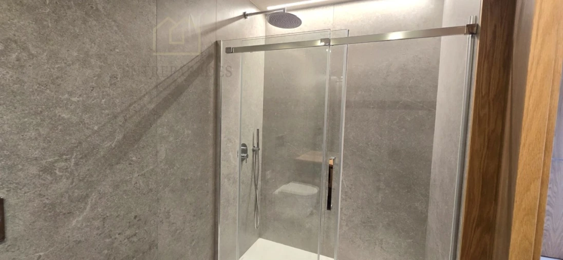 Apartamento T2 para Venda em Campanhã Foto 14
