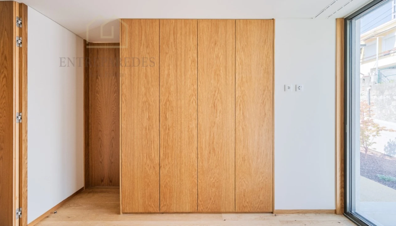 Apartamento T3 para Venda em Campanhã Foto 4
