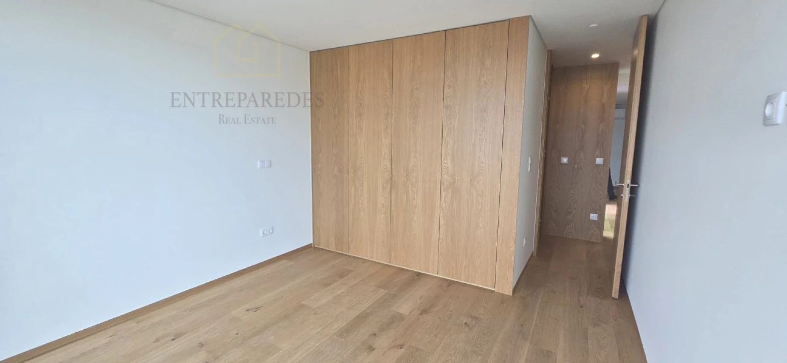 Apartamento T3 para Venda em Campanhã Foto 21