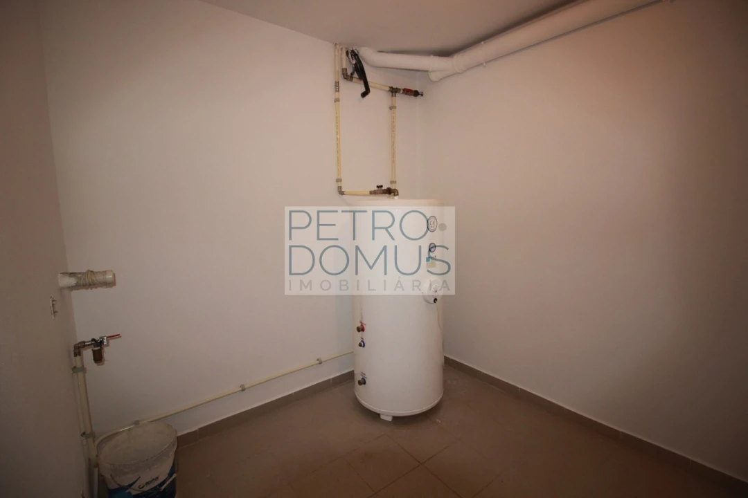 Moradia T4 para Venda em Leiria, Pousos, Barreira e Cortes Foto 28