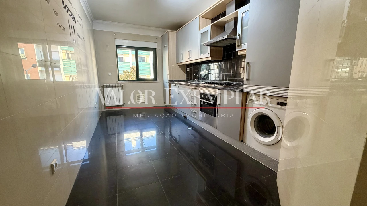 Apartamento T3 para Venda em Montijo e Afonsoeiro Foto 7
