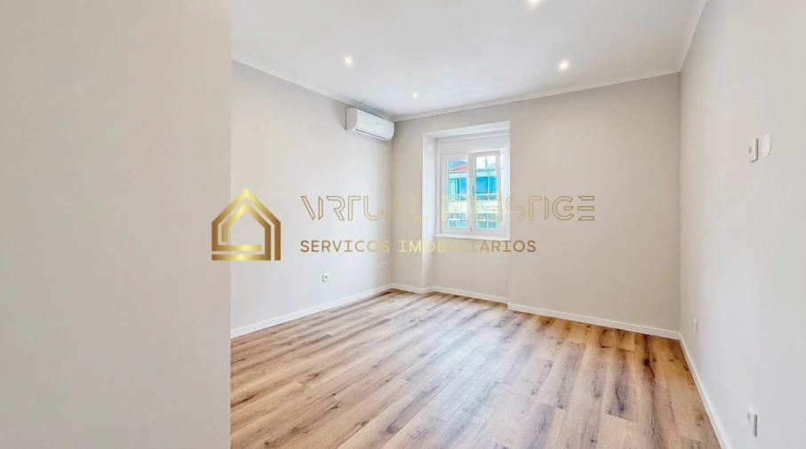 Apartamento T3 para Venda em Arroios Foto 14
