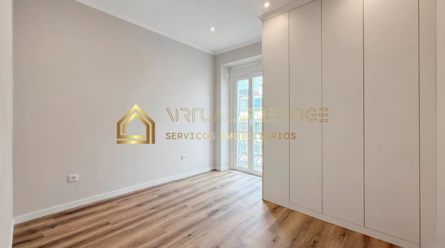 Apartamento T3 para Venda em Arroios Foto 16