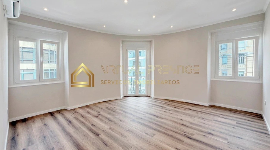 Apartamento T3 para Venda em Arroios Foto 13