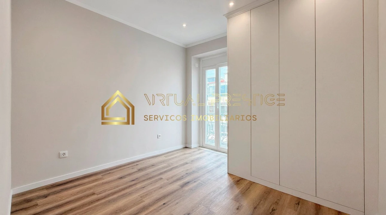 Apartamento T3 para Venda em Arroios Foto 16