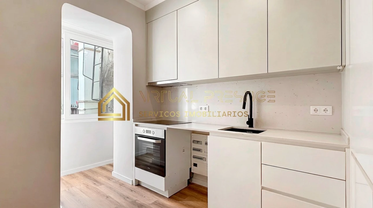 Apartamento T3 para Venda em Arroios Foto 4