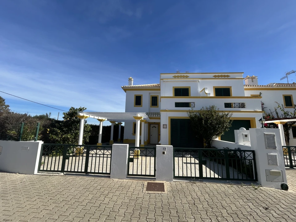 Moradia T3 para Venda em Vila Nova de Cacela Foto 10