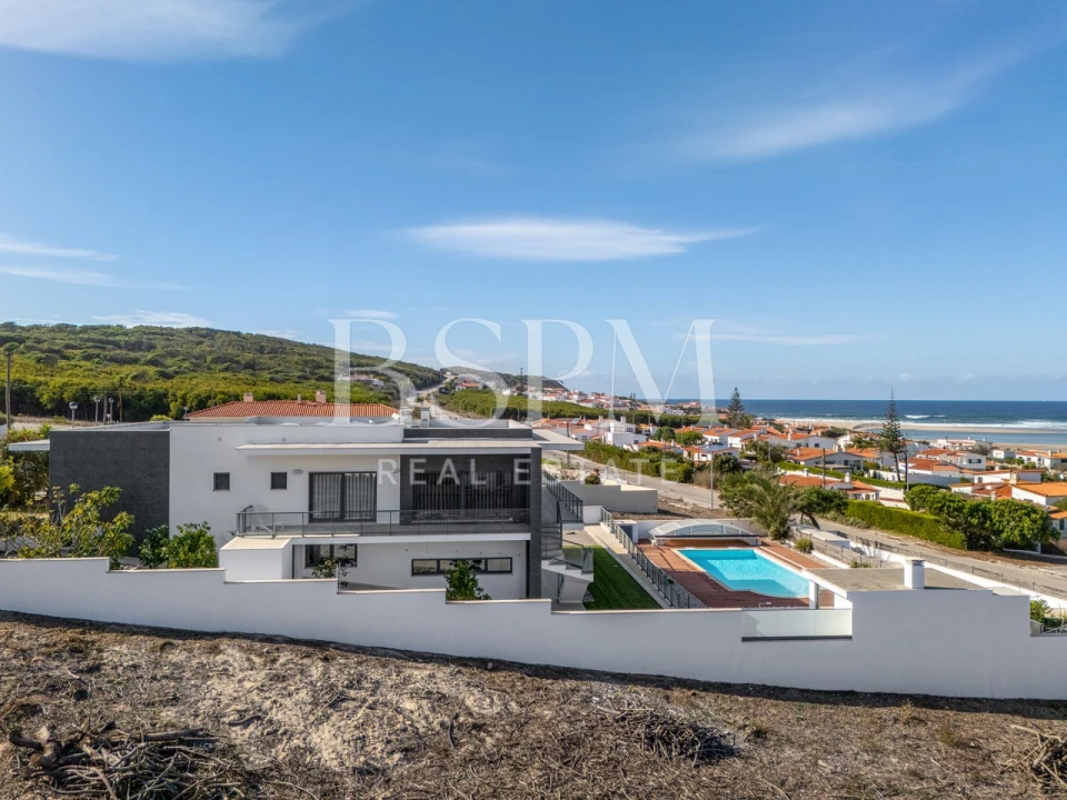 Moradia T4 para Venda em Vau Foto 14