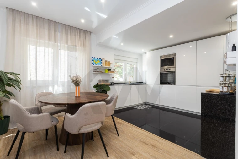 Apartamento T2 para Venda em União das Freguesias de Setúbal Foto 3