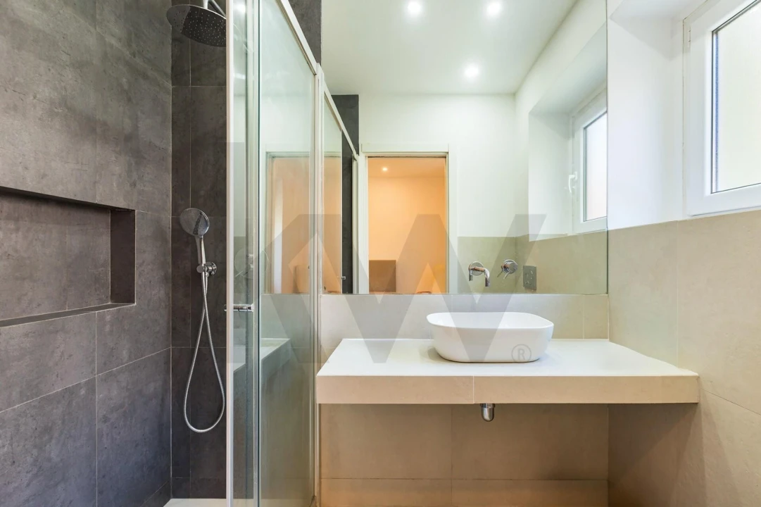 Apartamento T3 para Venda em Arroios Foto 11