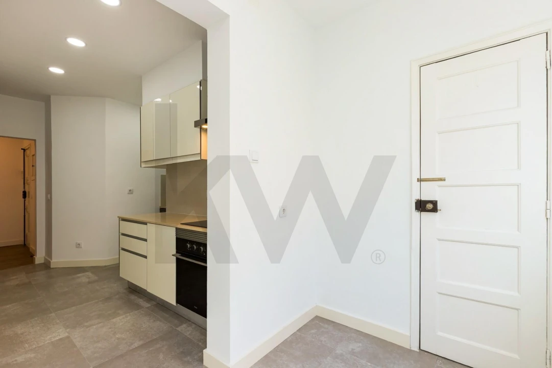 Apartamento T3 para Venda em Arroios Foto 17