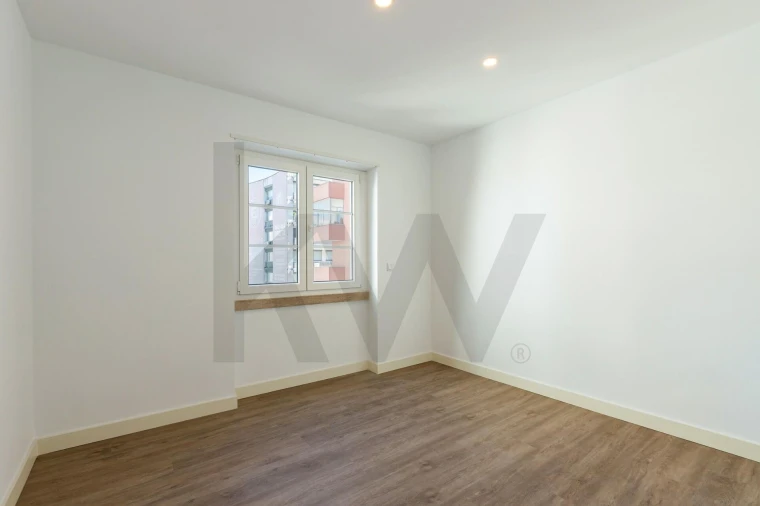 Apartamento T3 para Venda em Arroios Foto 21