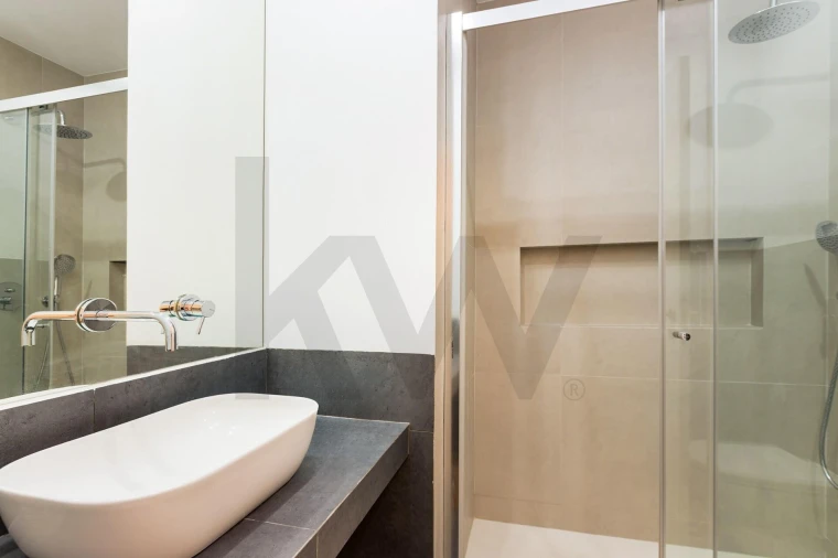 Apartamento T3 para Venda em Arroios Foto 13