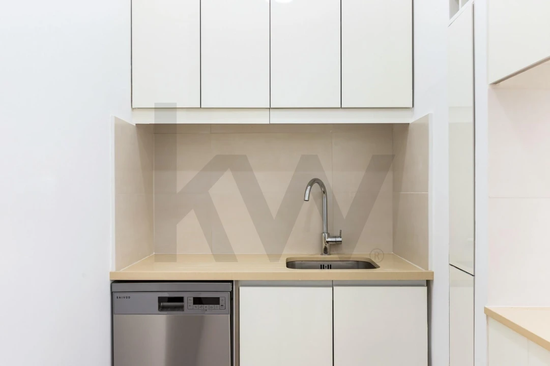 Apartamento T3 para Venda em Arroios Foto 16