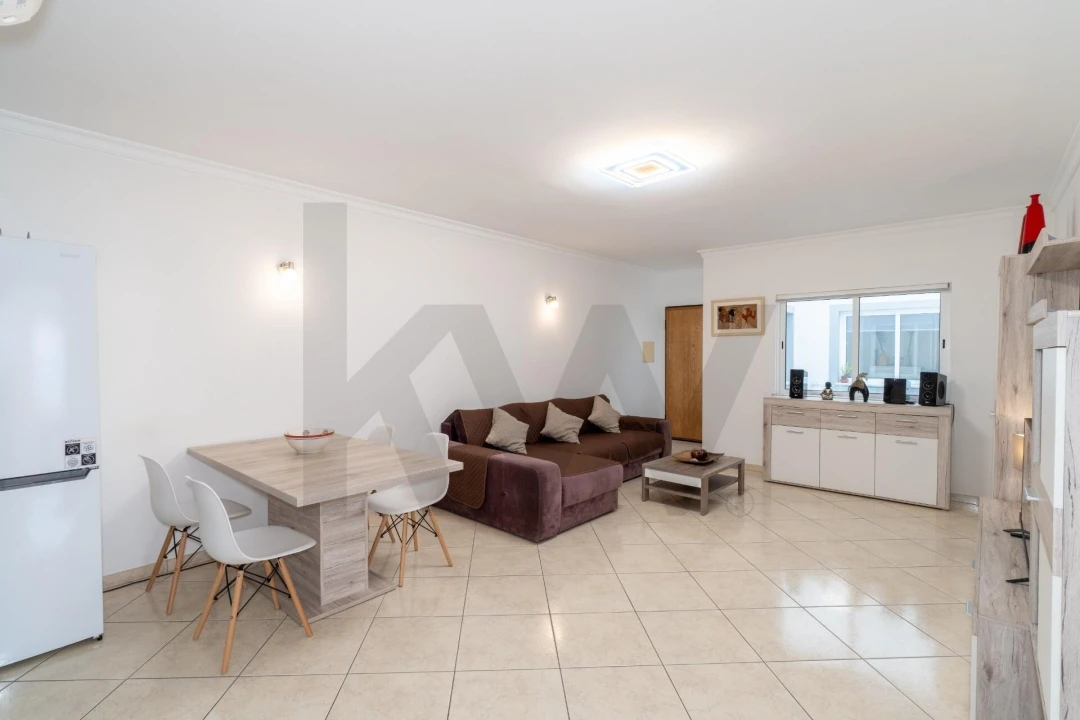 Apartamento T1 para Venda em Vila Real de Santo Antonio Foto 5