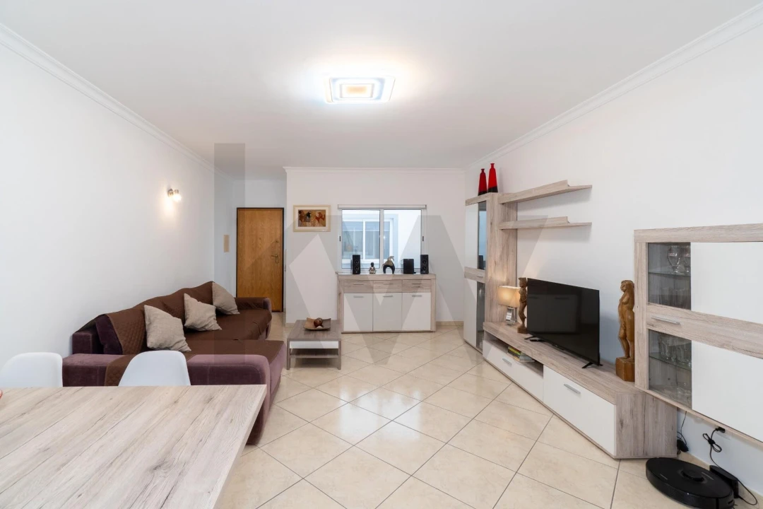 Apartamento T1 para Venda em Vila Real de Santo Antonio Foto 6