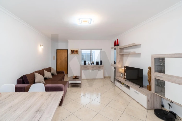Apartamento T1 para Venda em Vila Real de Santo Antonio Foto 6