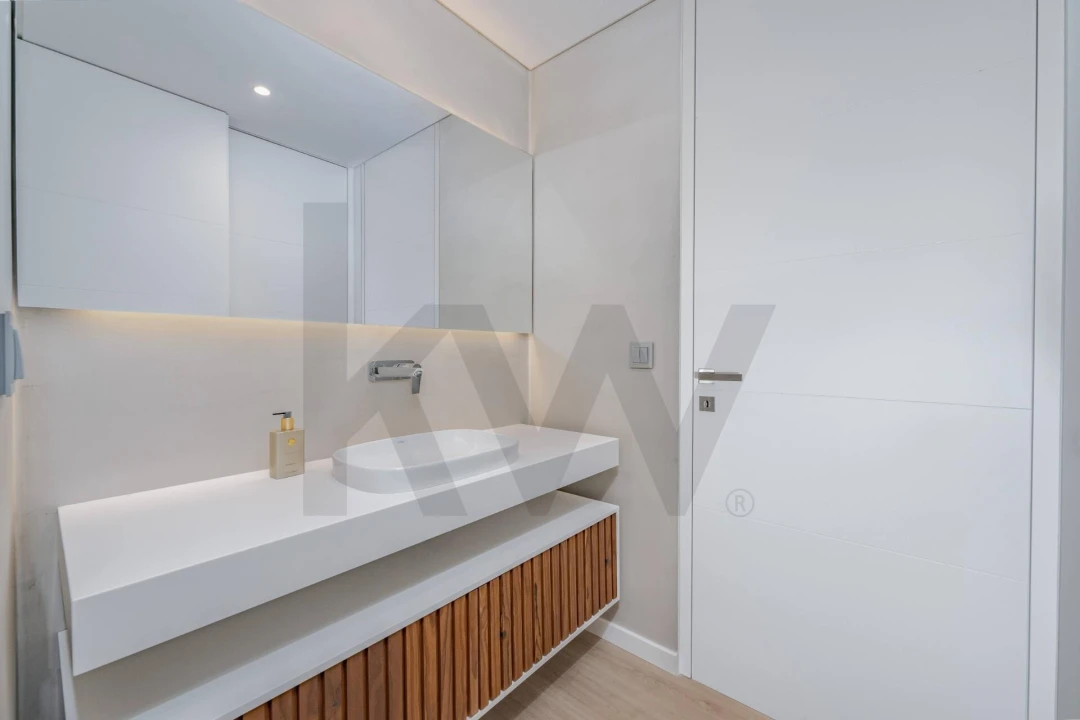 Apartamento T1 para Venda em Funchal (São Pedro) Foto 12