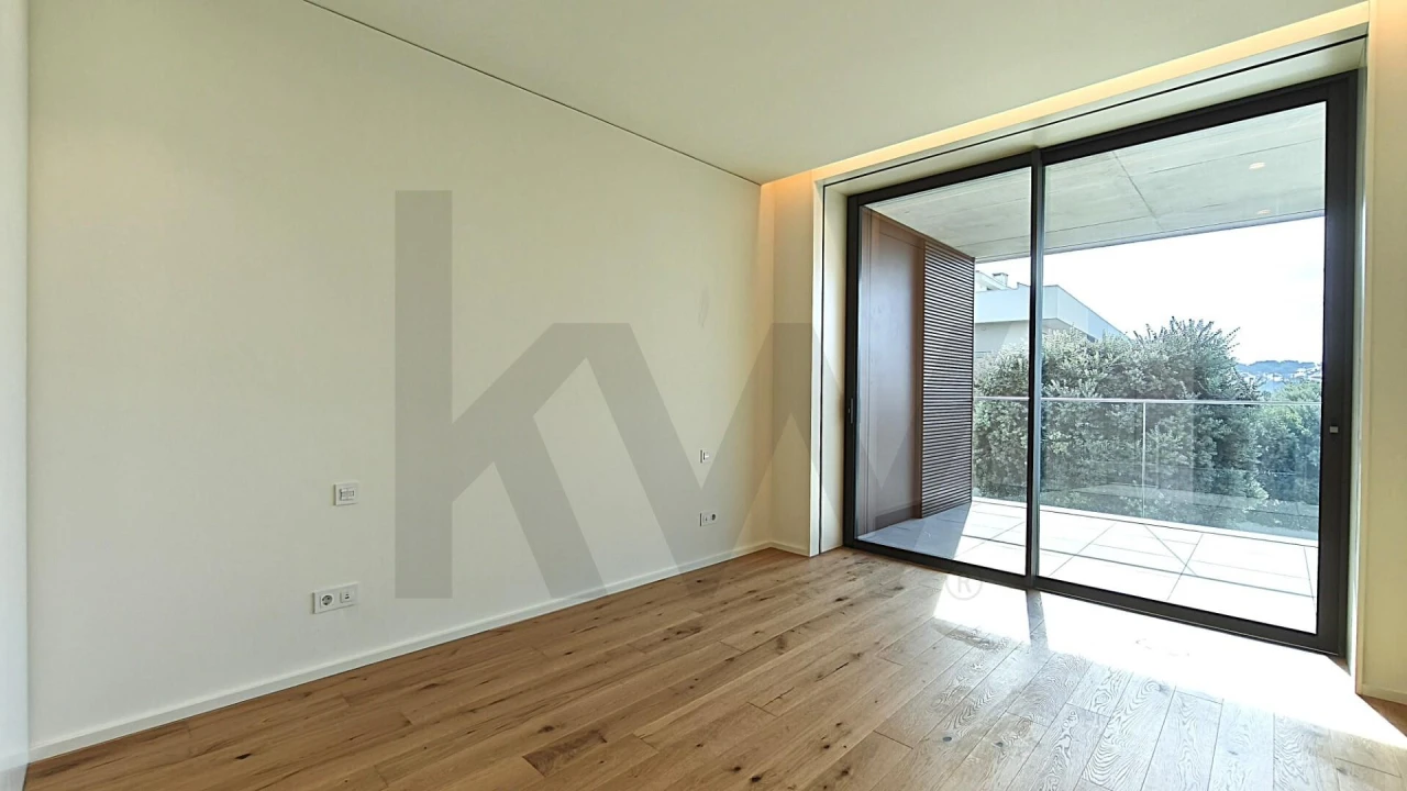 Apartamento T4 para Venda em Canidelo Foto 38