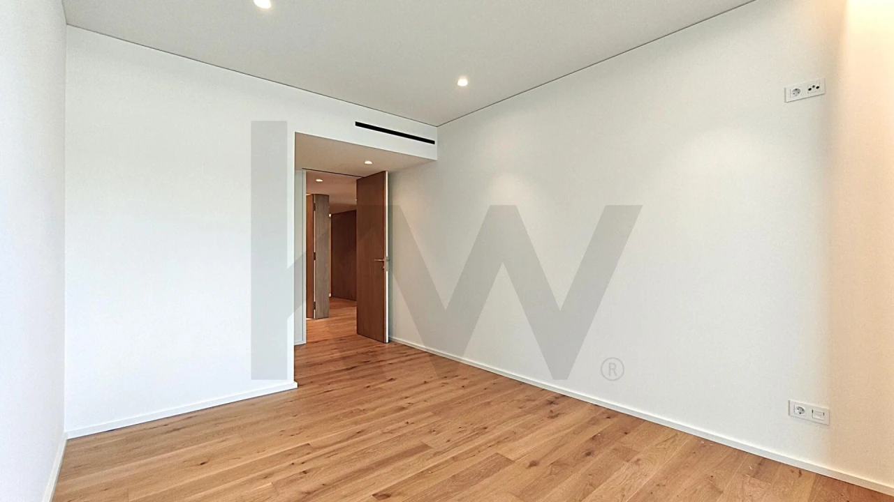 Apartamento T4 para Venda em Canidelo Foto 11