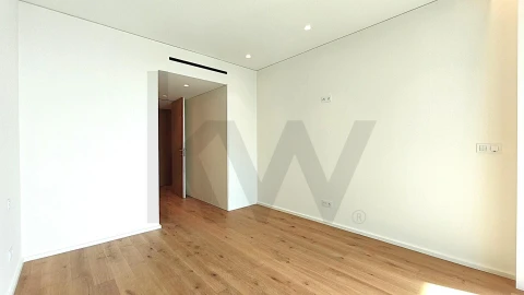 Apartamento T4 para Venda em Canidelo