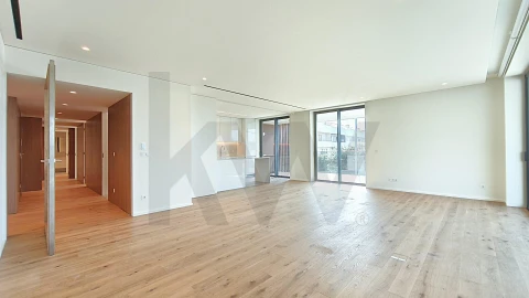 Apartamento T4 para Venda em Canidelo