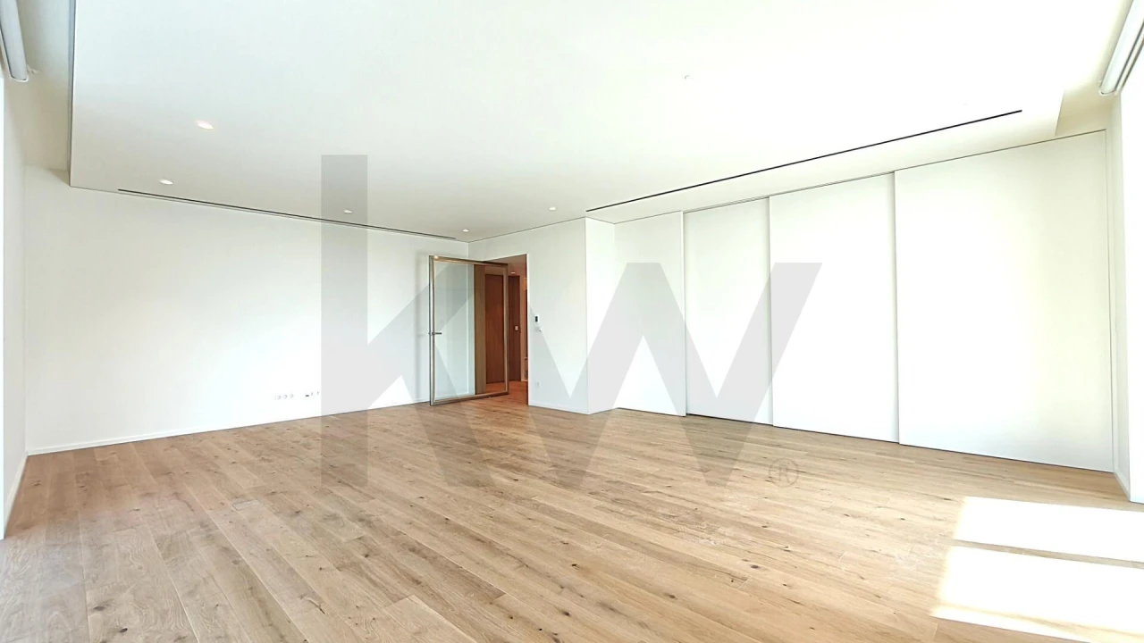 Apartamento T4 para Venda em Canidelo Foto 17