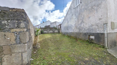 Moradia T3 para Venda em Algarvia
