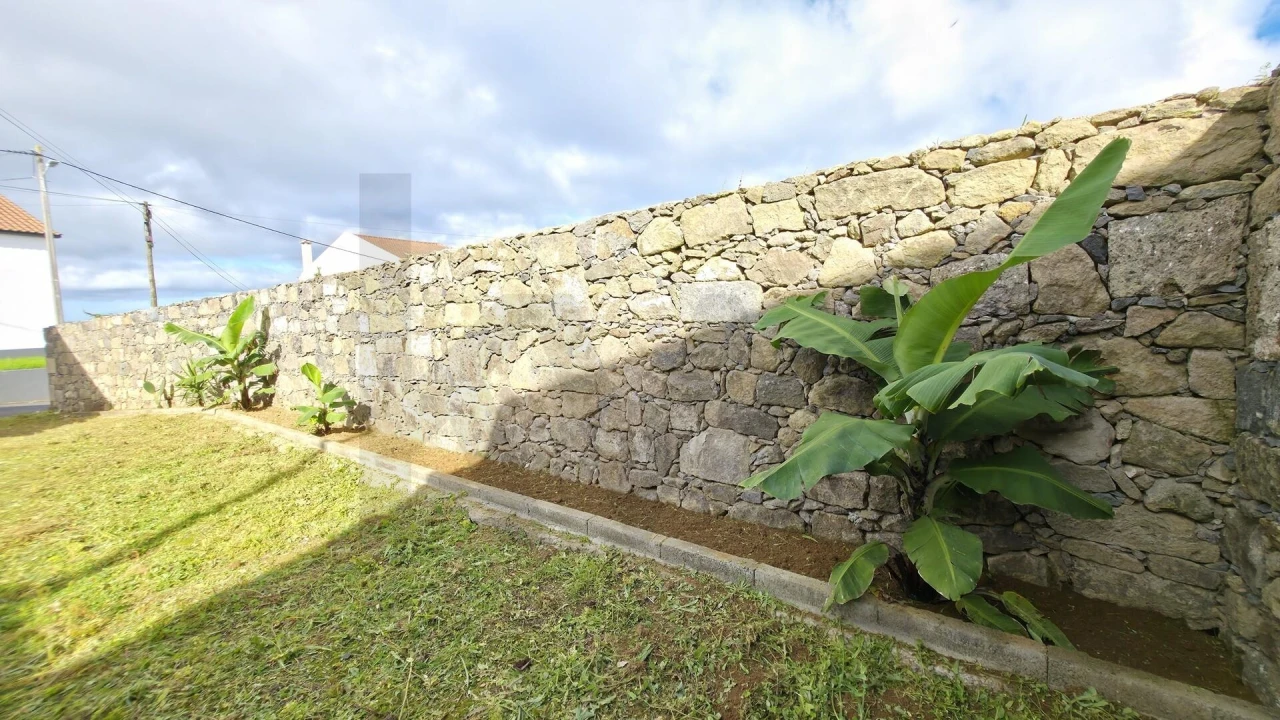 Moradia T3 para Venda em Algarvia Foto 12