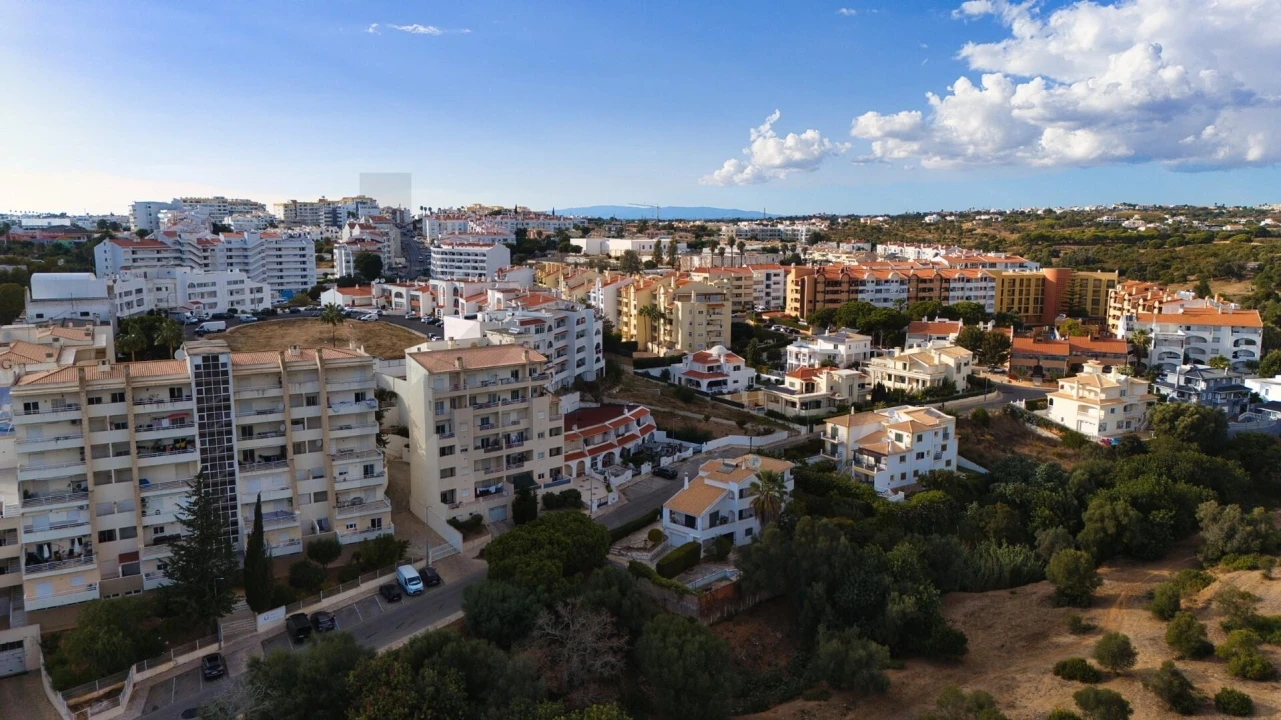 Apartamento T2 para Venda em Albufeira e Olhos de Água Foto 30