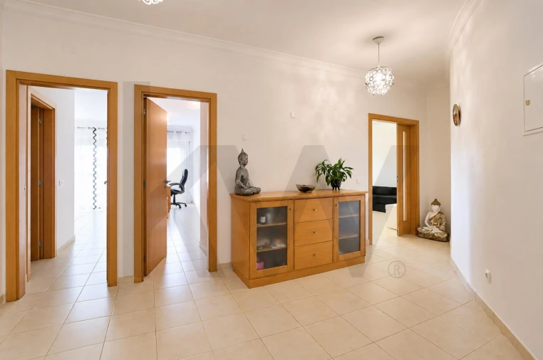 Apartamento T2 para Venda em Albufeira e Olhos de Água Foto 13