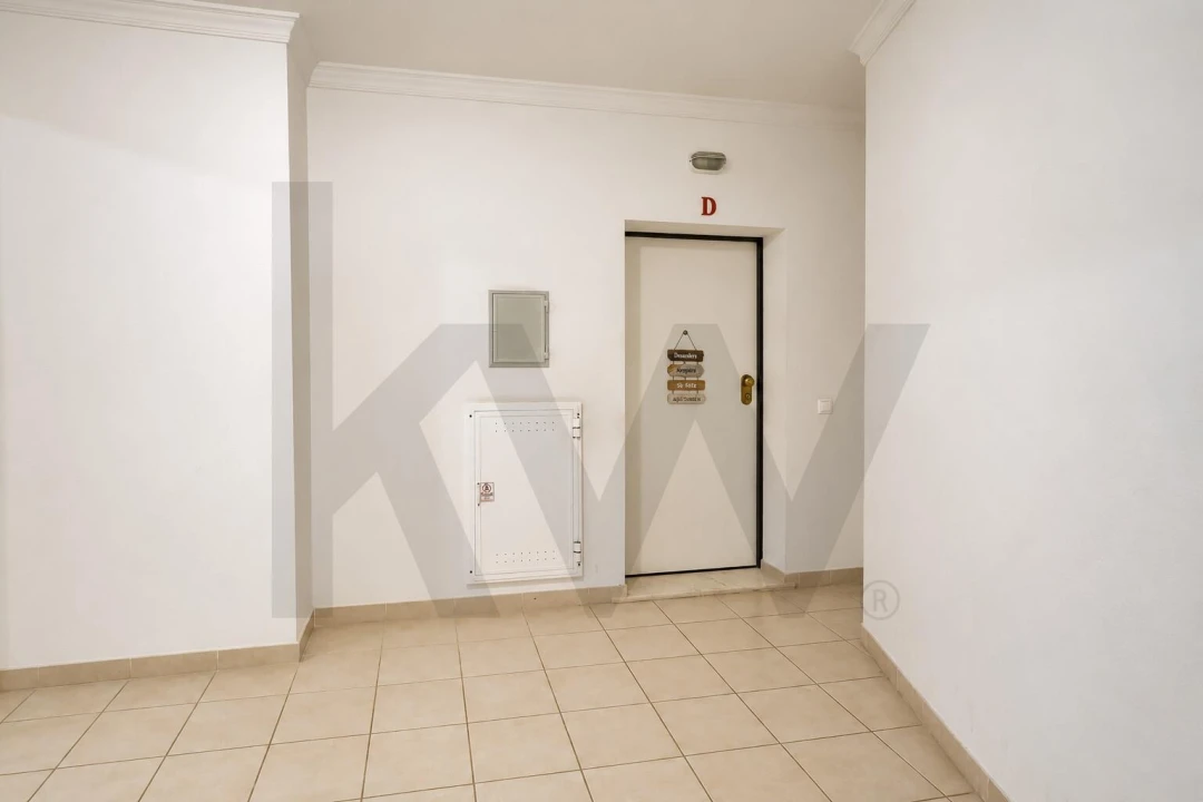 Apartamento T2 para Venda em Albufeira e Olhos de Água Foto 23