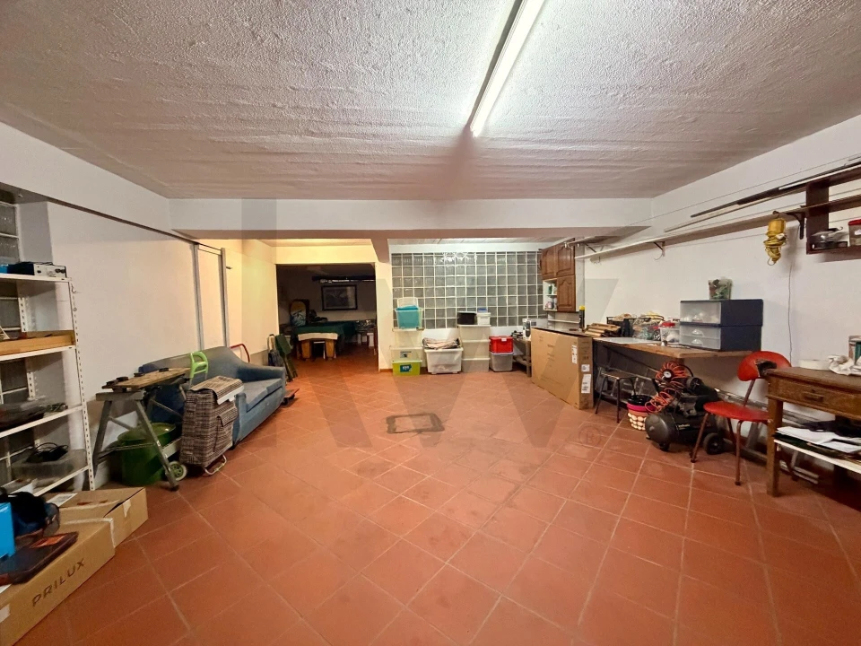Moradia T4 para Venda em Algés, Linda-A-Velha e Cruz Quebrada-Dafundo Foto 46