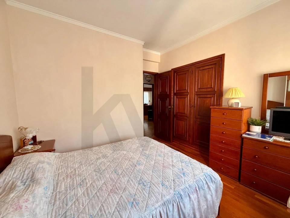 Moradia T4 para Venda em Algés, Linda-A-Velha e Cruz Quebrada-Dafundo Foto 27