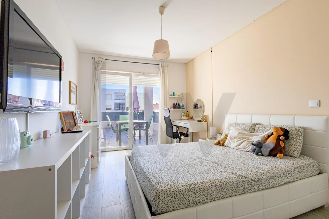 Apartamento T3 para Venda em Corroios Foto 31