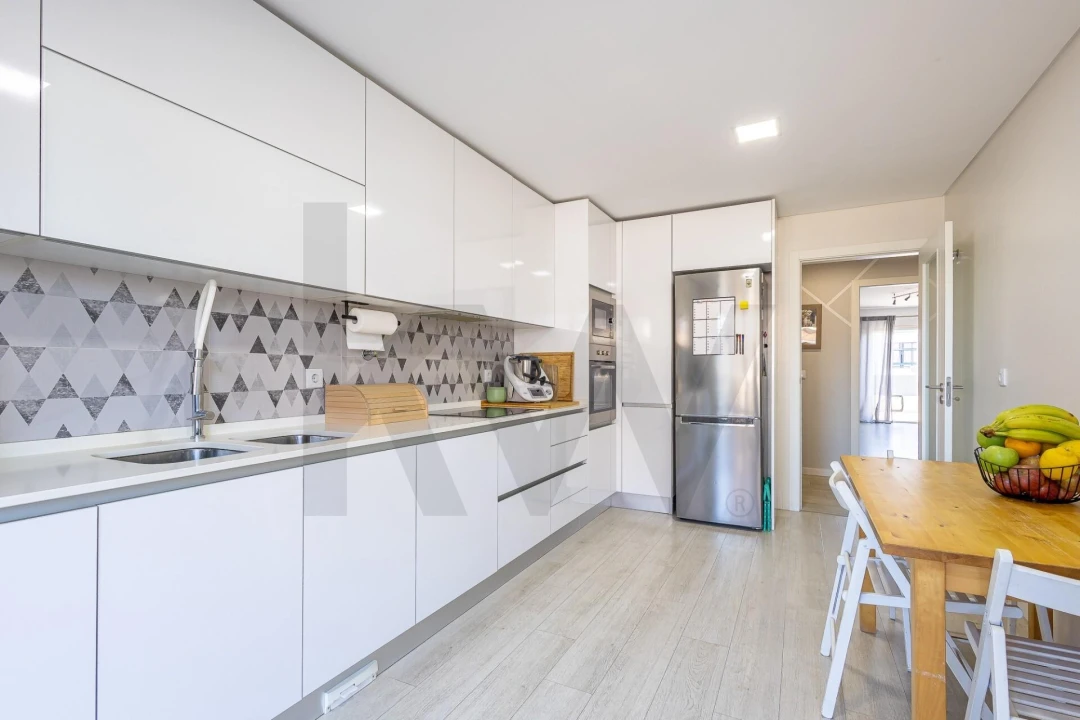 Apartamento T3 para Venda em Corroios Foto 13