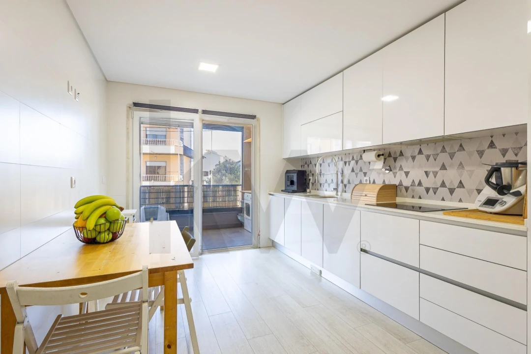 Apartamento T3 para Venda em Corroios Foto 16