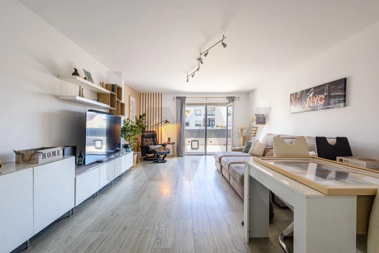 Apartamento T3 para Venda em Corroios Foto 5