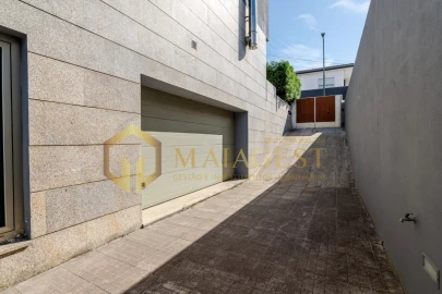 Moradia T3 para Venda em Serzedo e Perosinho